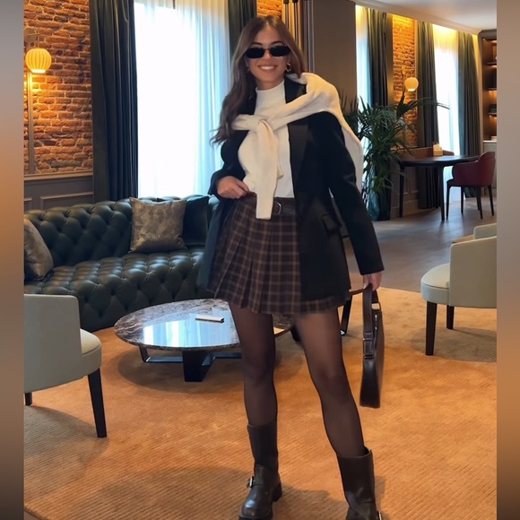 NWT ZARA MINI CHECKED PLEATED SKIRT DARK BROWN